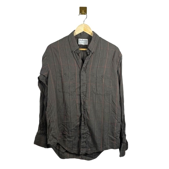 VINTAGE Burberry Men’s Plaid Button Down Shirt in Brown/Red Size L